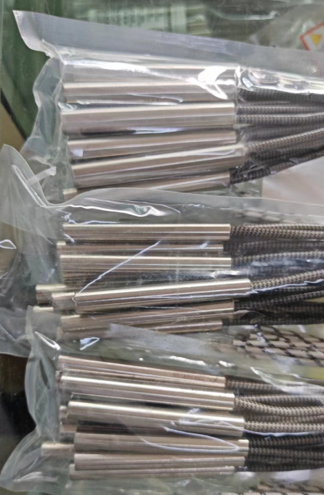 High Watt 12V 1000W Cartridge Heater With K Type Thermocouple And Screw Connection first2 sheet