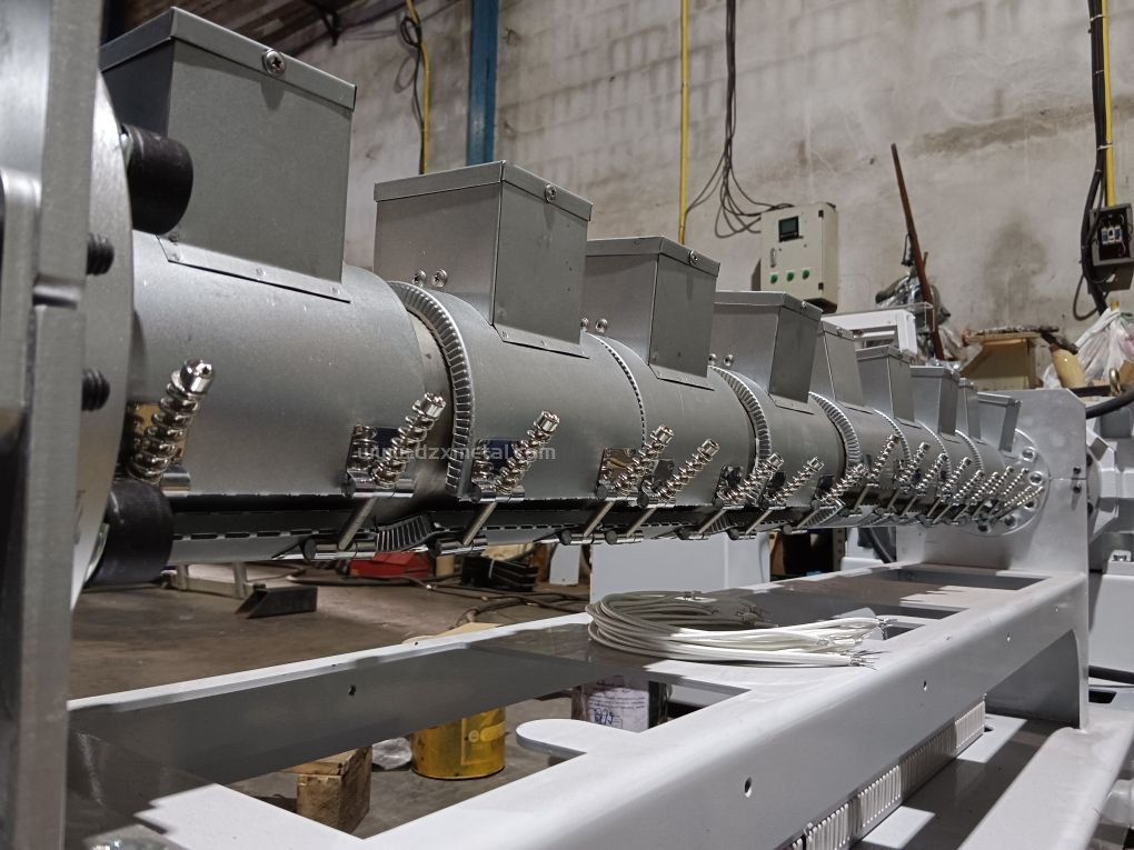 Stainless Steel Shell 220v Dia90x120mm 1500w Extruder Ceramic Band Heater For Making Masking first3 sheet