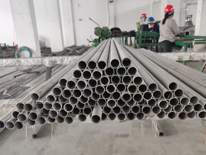 Advanced Good Quality Gr1, Gr2, Gr5, and Gr9 Titanium Seamless Pipes first3 sheet Advanced Good Quality Gr1, Gr2, Gr5, and Gr9 Titanium Seamless Pipes first3 sheet
