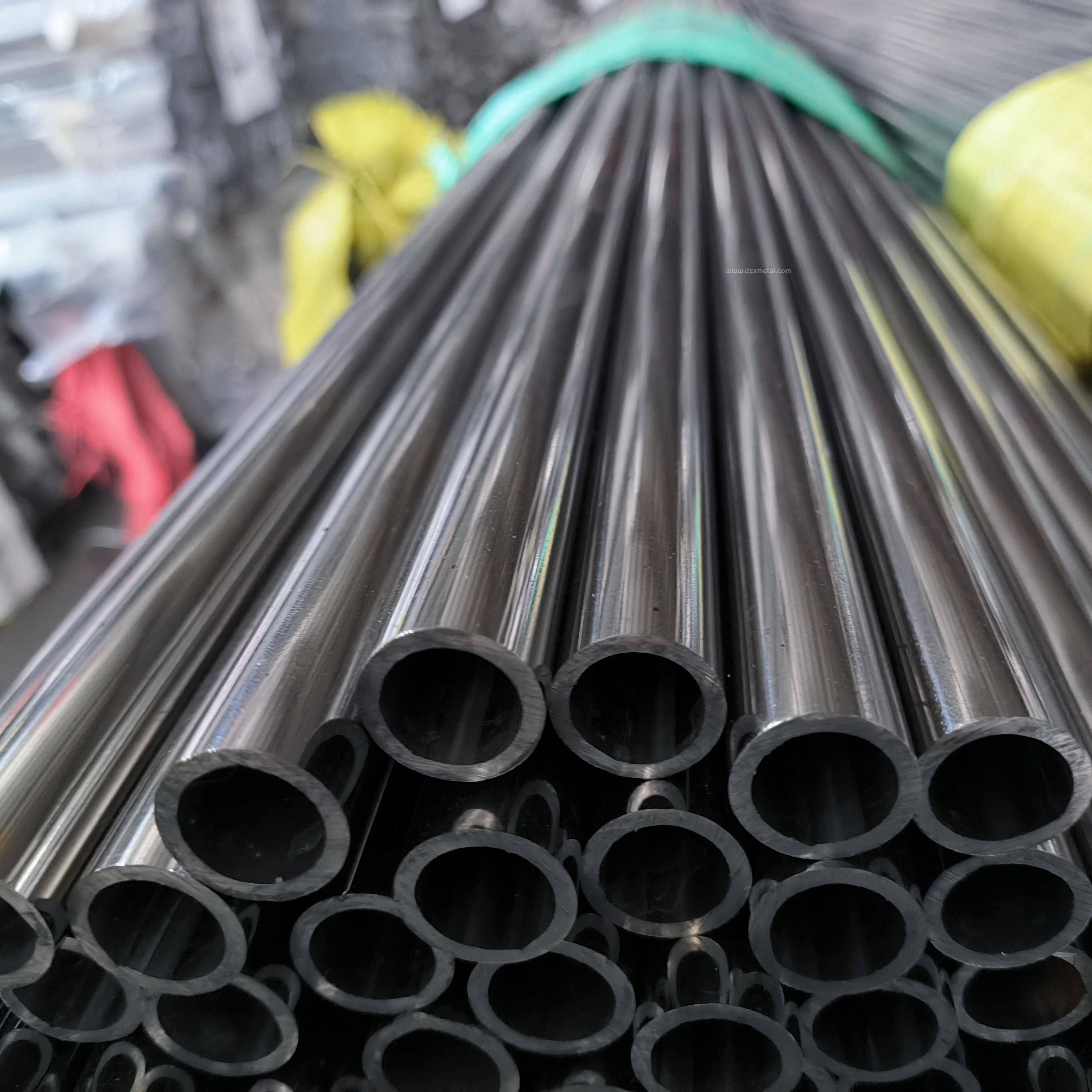 High-Quality Pure Titanium Pipes: ASTM B338 Gr1, Gr2, Gr3, Gr7, Gr12 Tubes