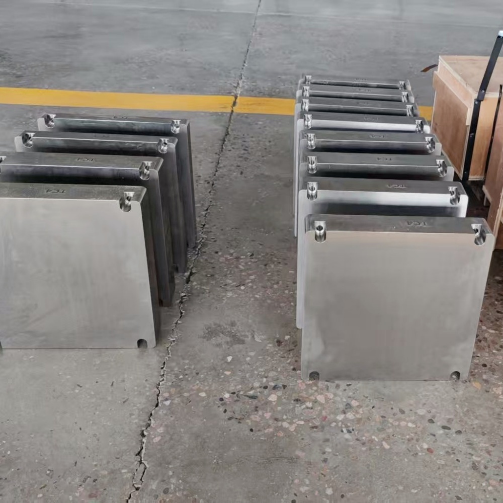 Thermal Barrier Coating Titanium Alloy Substrate